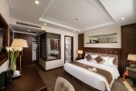 EXECUTIVE SUIT DOUBLE WITH BALCONY